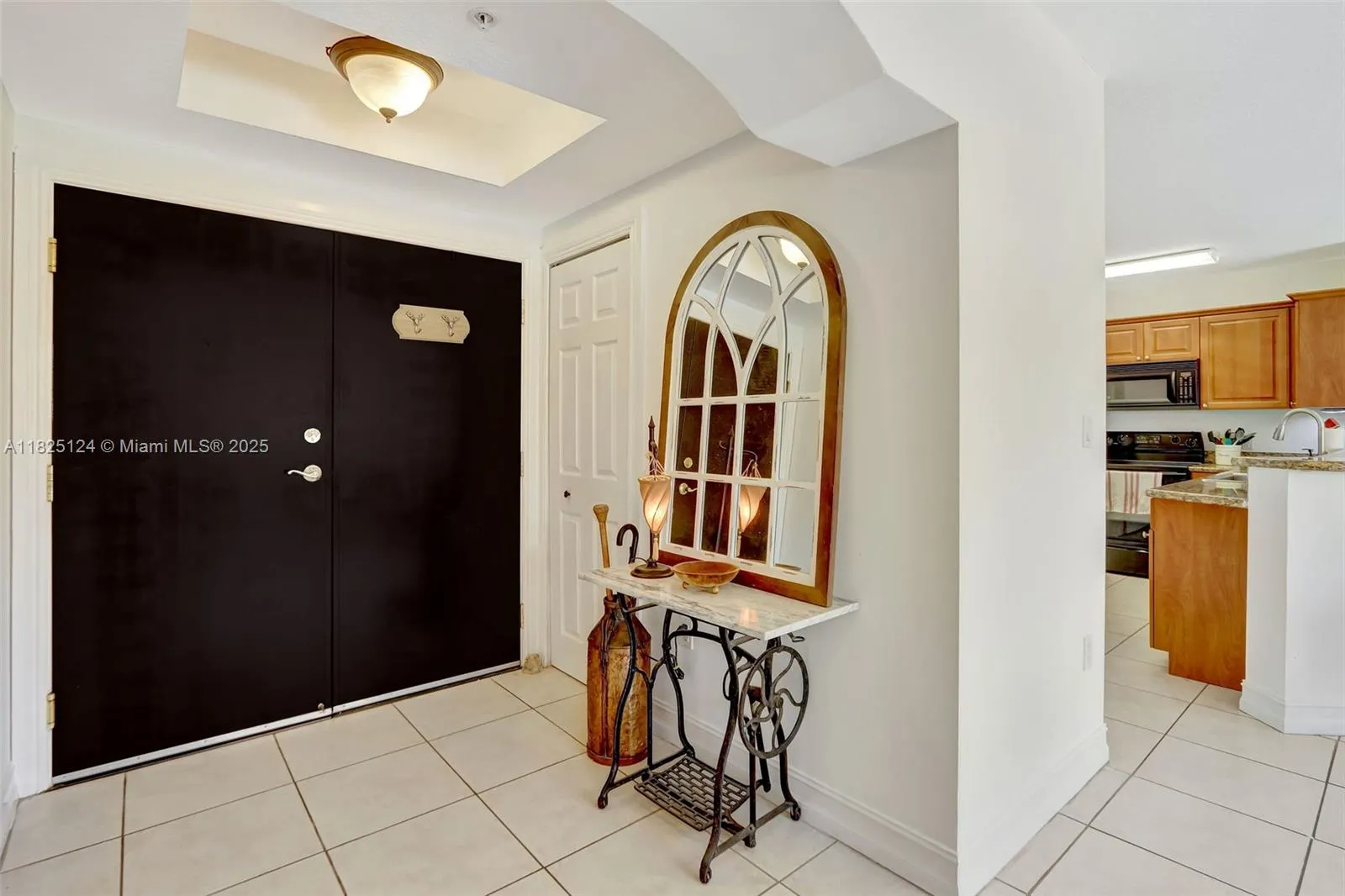 322 Madeira Ave., #402