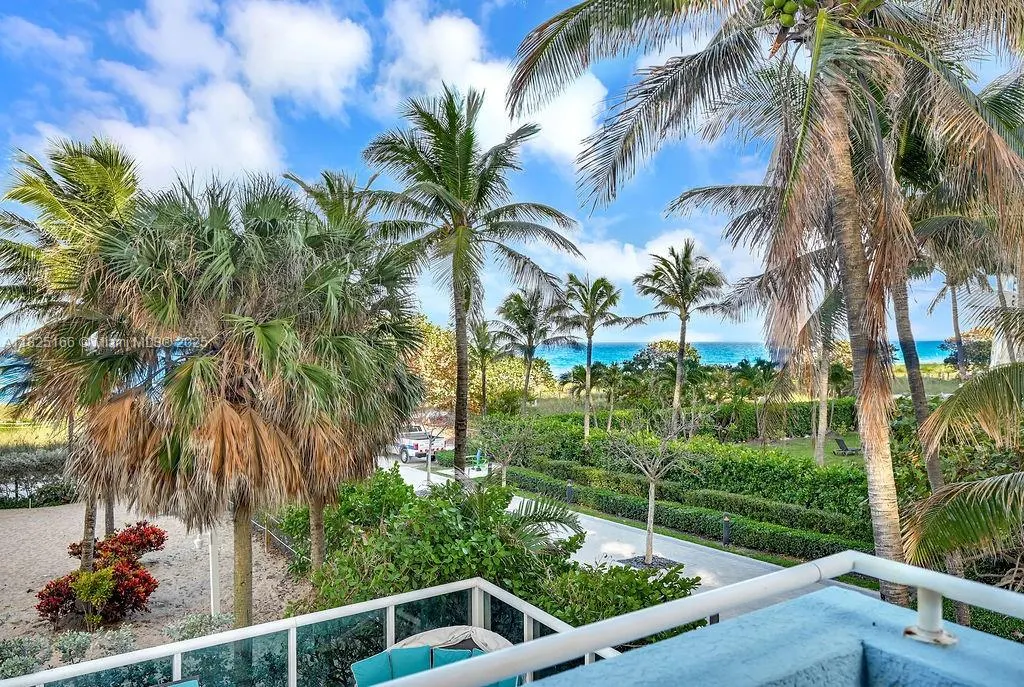 9201 Collins Ave, #225