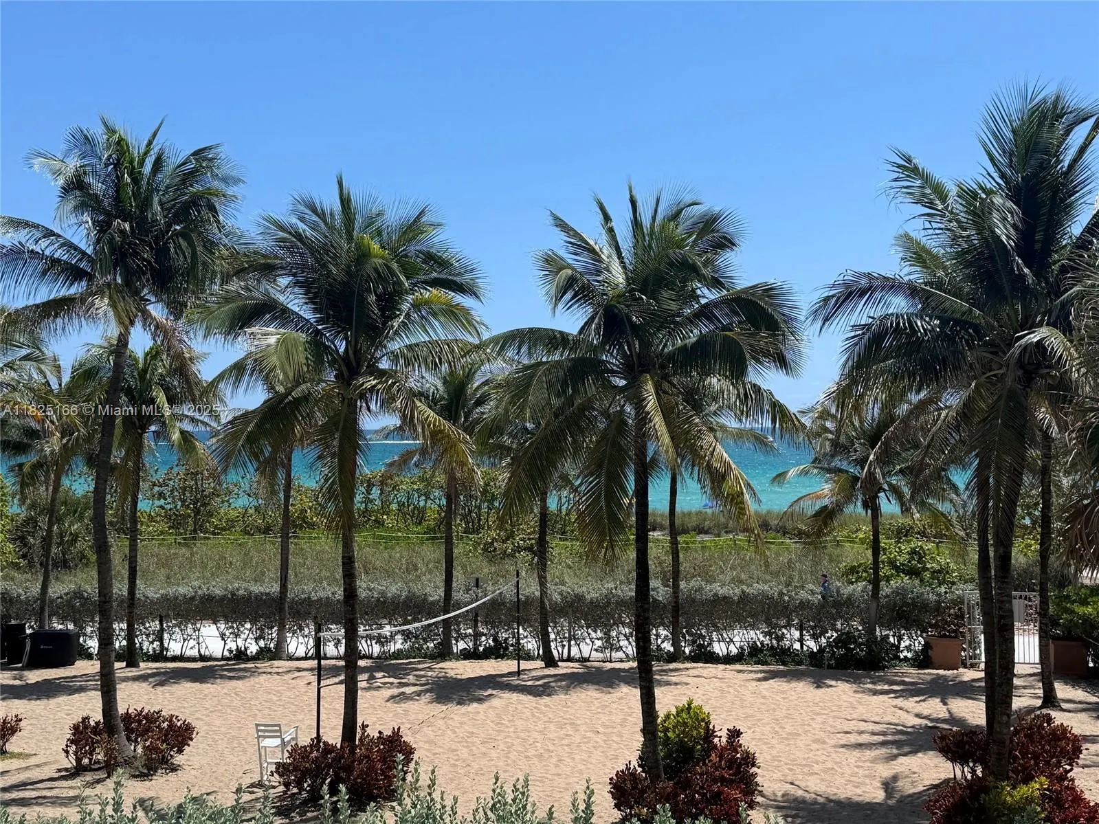 9201 Collins Ave, #225