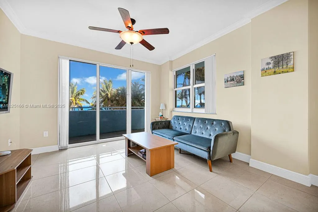 9201 Collins Ave, #225