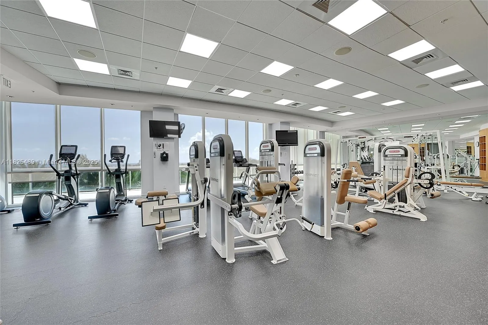 1 N Ocean Blvd, #1211
