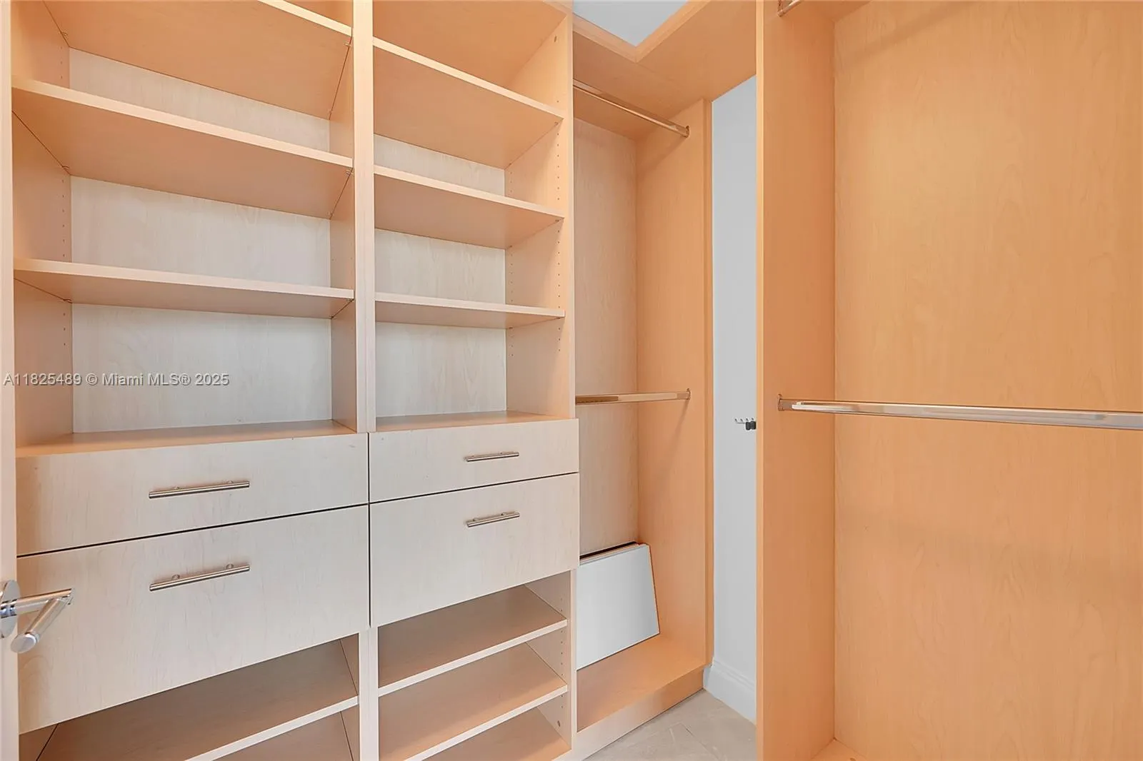 1 N Ocean Blvd, #1211