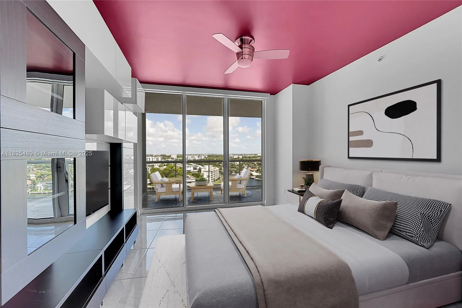 1 N Ocean Blvd, #1211