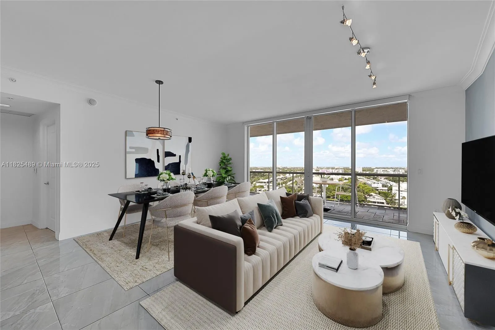 1 N Ocean Blvd, #1211