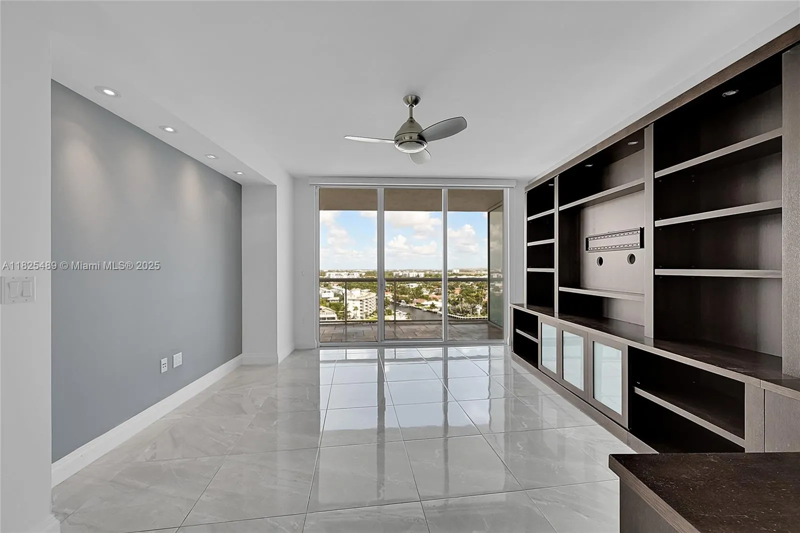 1 N Ocean Blvd, #1211