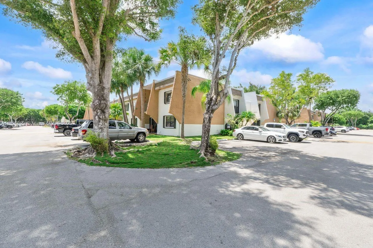 8261 SW 128th St, #215