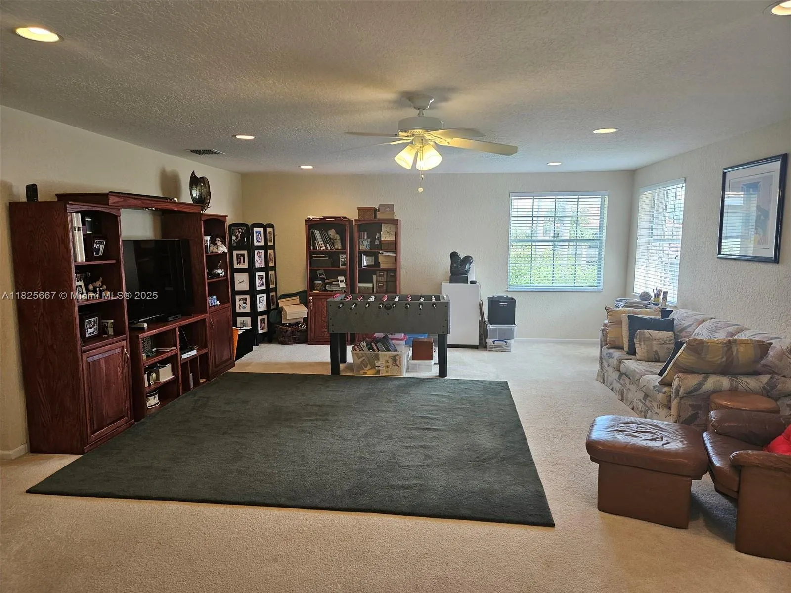 21300 Waycross Dr