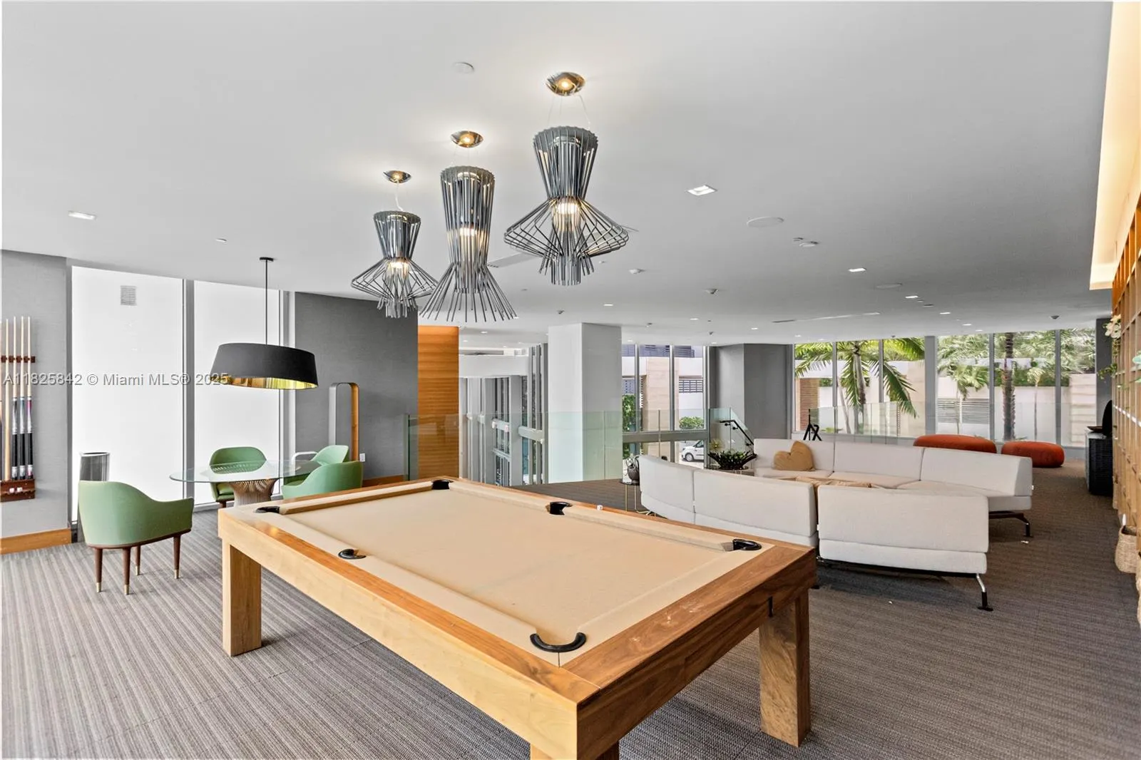 16385 Biscayne Blvd, #1918