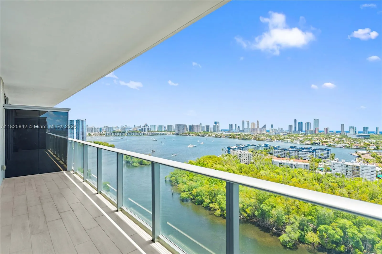 16385 Biscayne Blvd, #1918