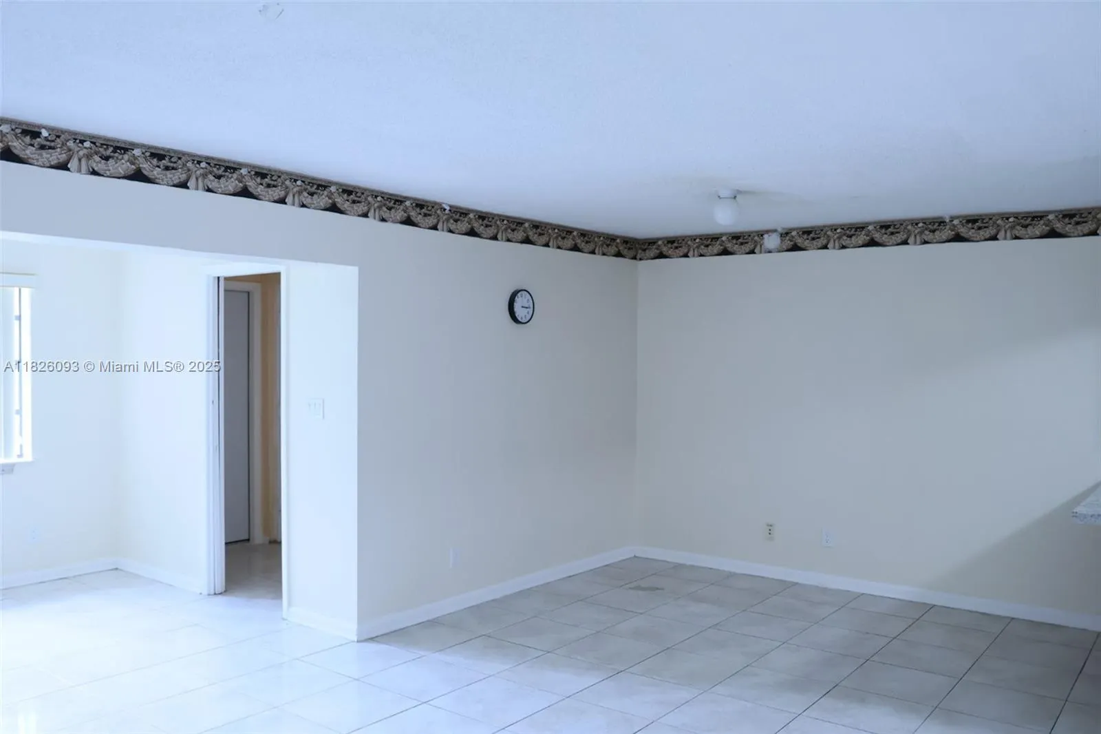 35 Pleasant Hill Ln