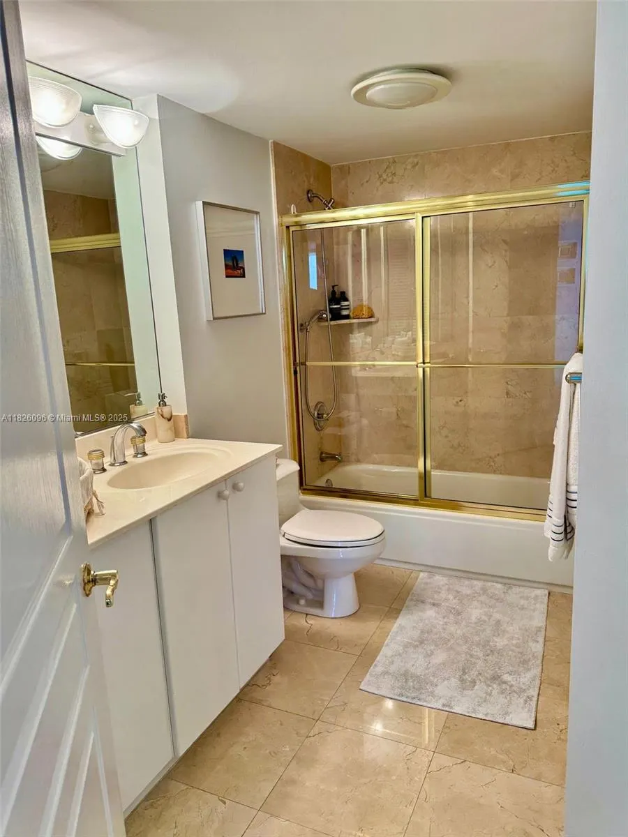 8925 Collins Ave, #9G