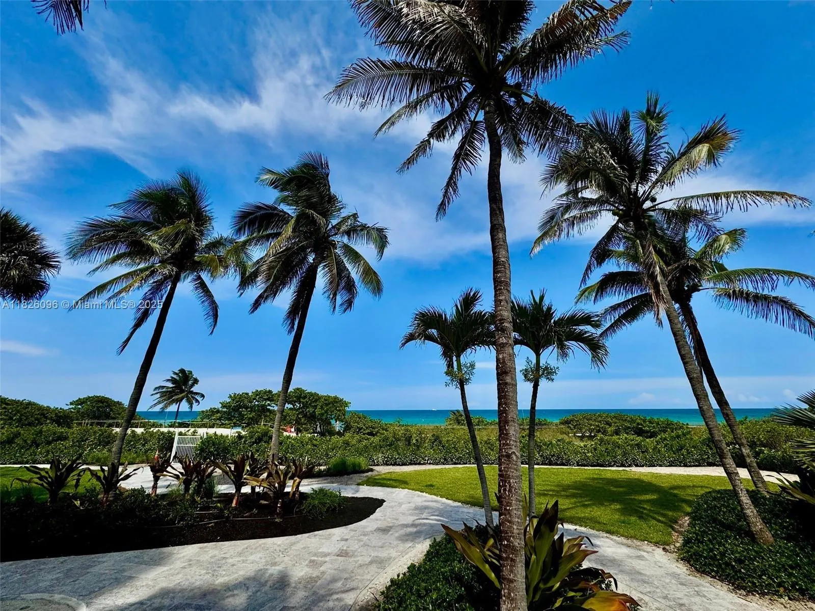 8925 Collins Ave, #9G