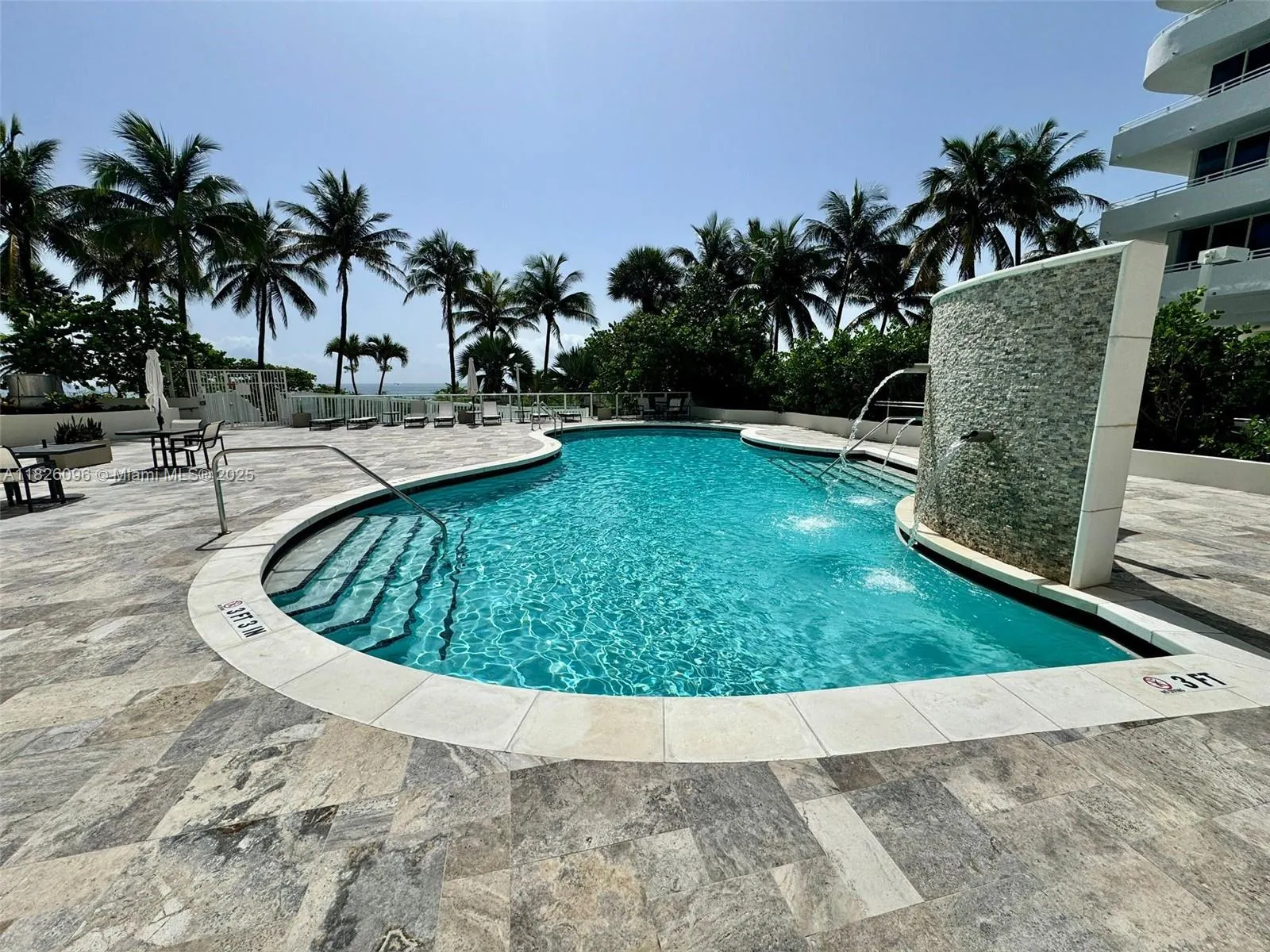 8925 Collins Ave, #9G