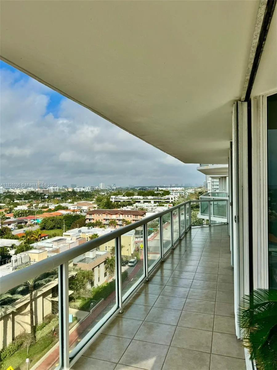 8925 Collins Ave, #9G