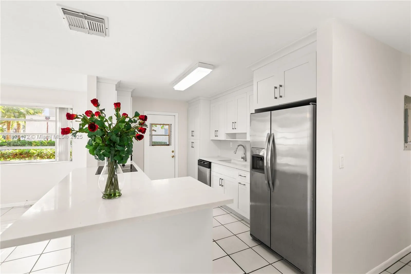 1242 Sevilla Ave
