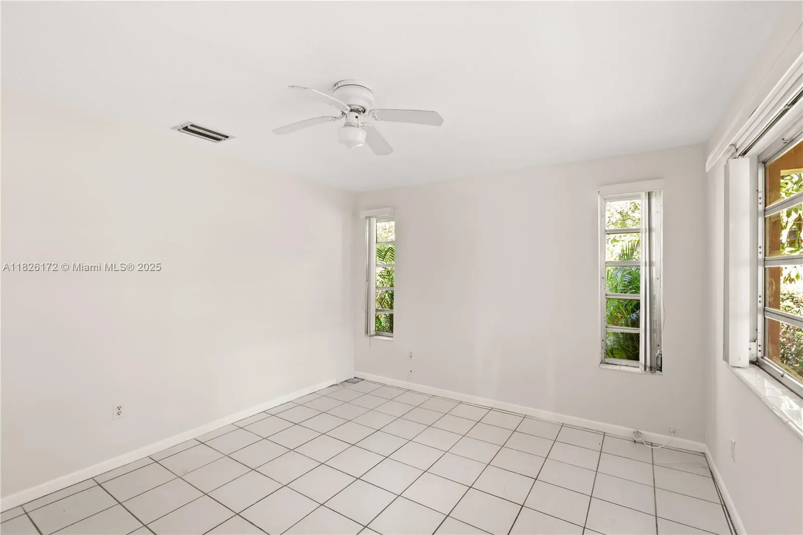1242 Sevilla Ave