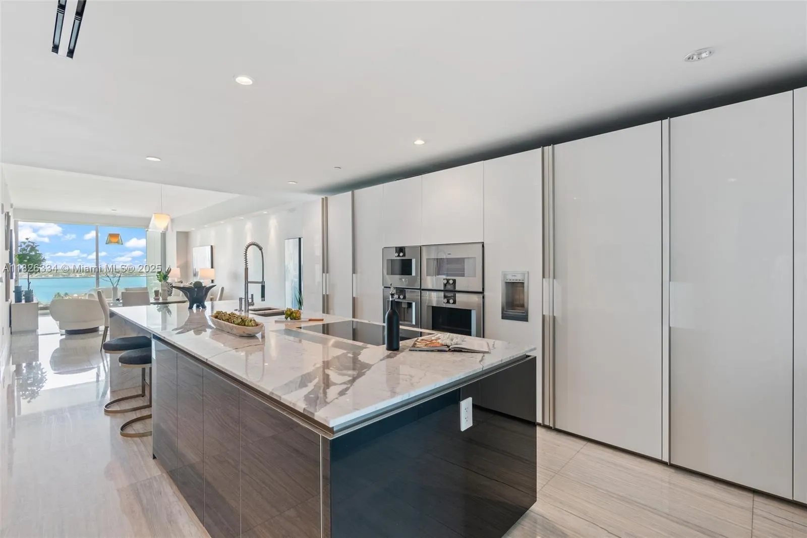 10203 Collins Ave, #1603