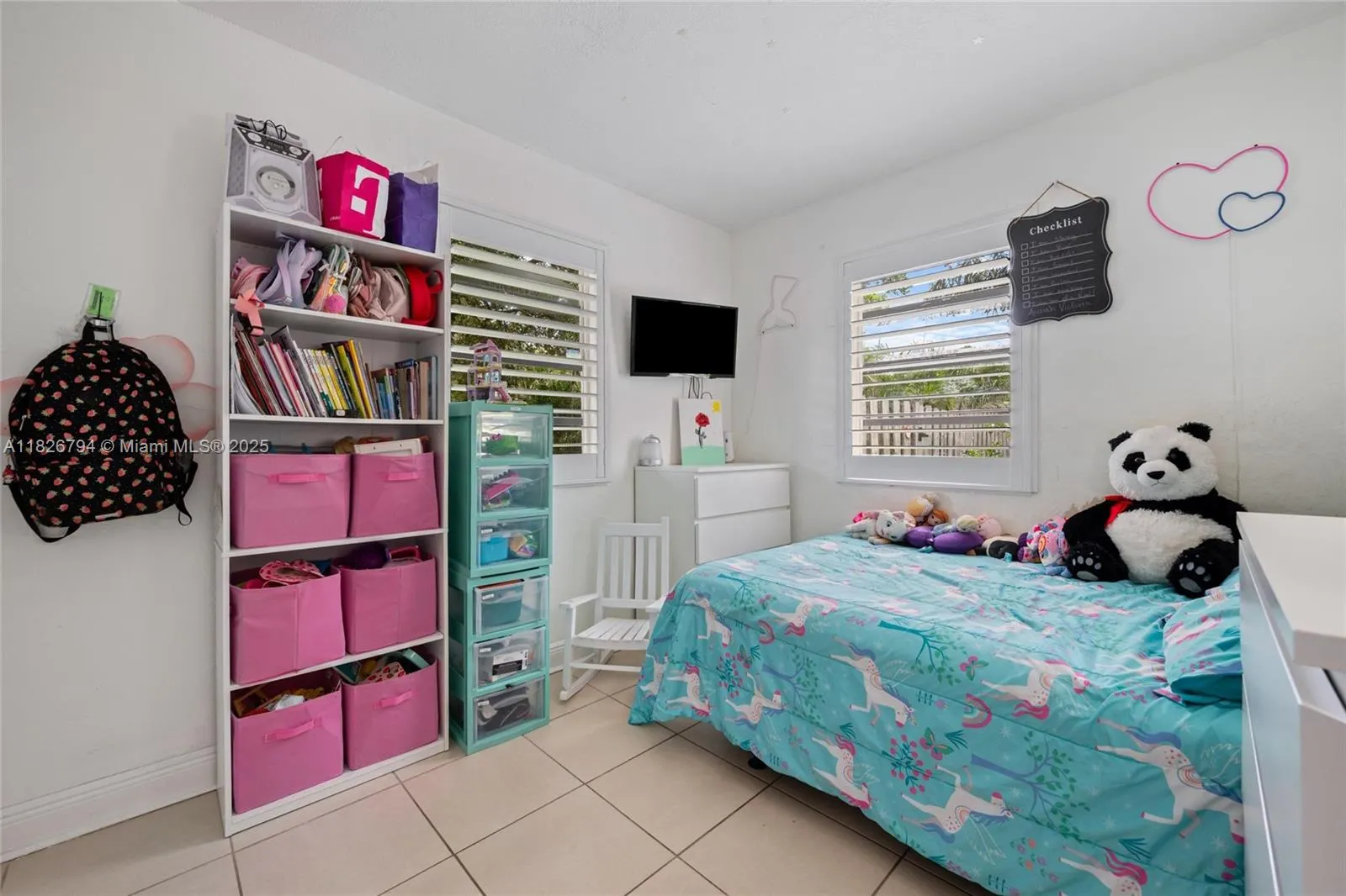 1624 NE 48th Ct