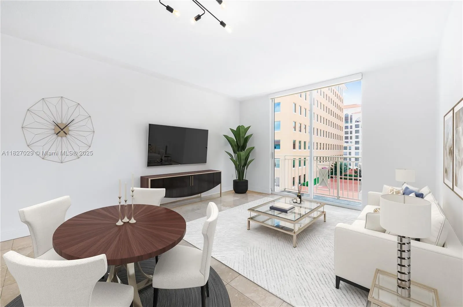 2030 S Douglas Rd, #807