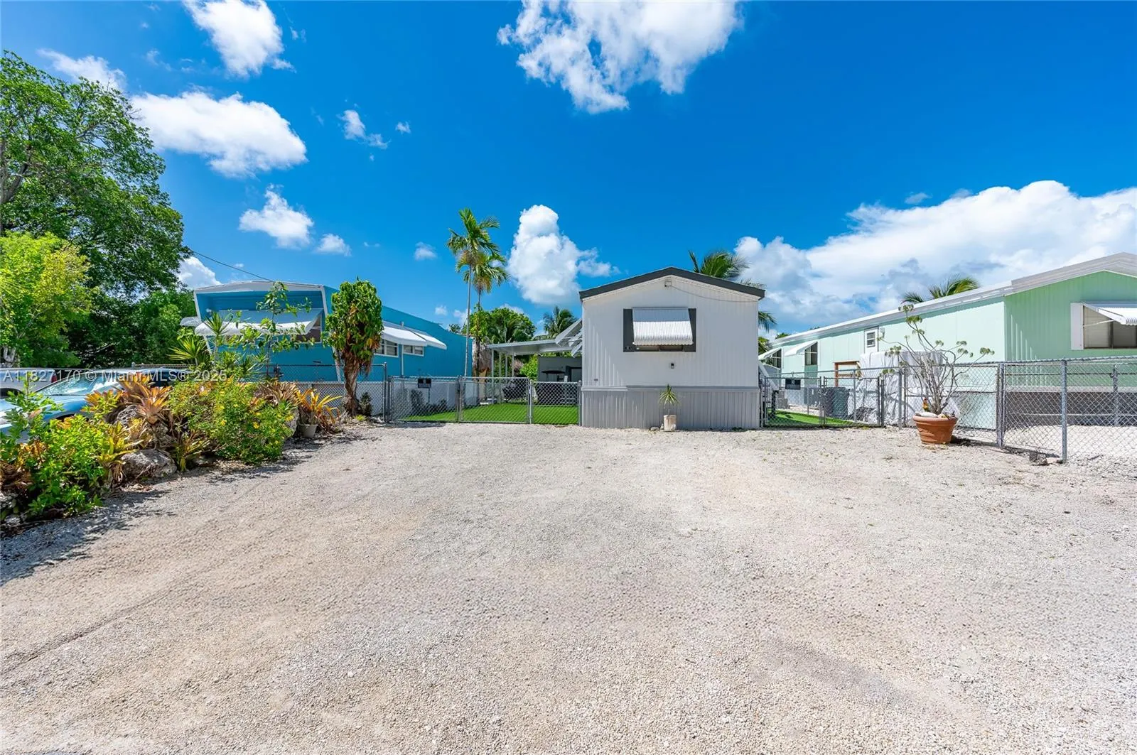 456 Bowie Ln