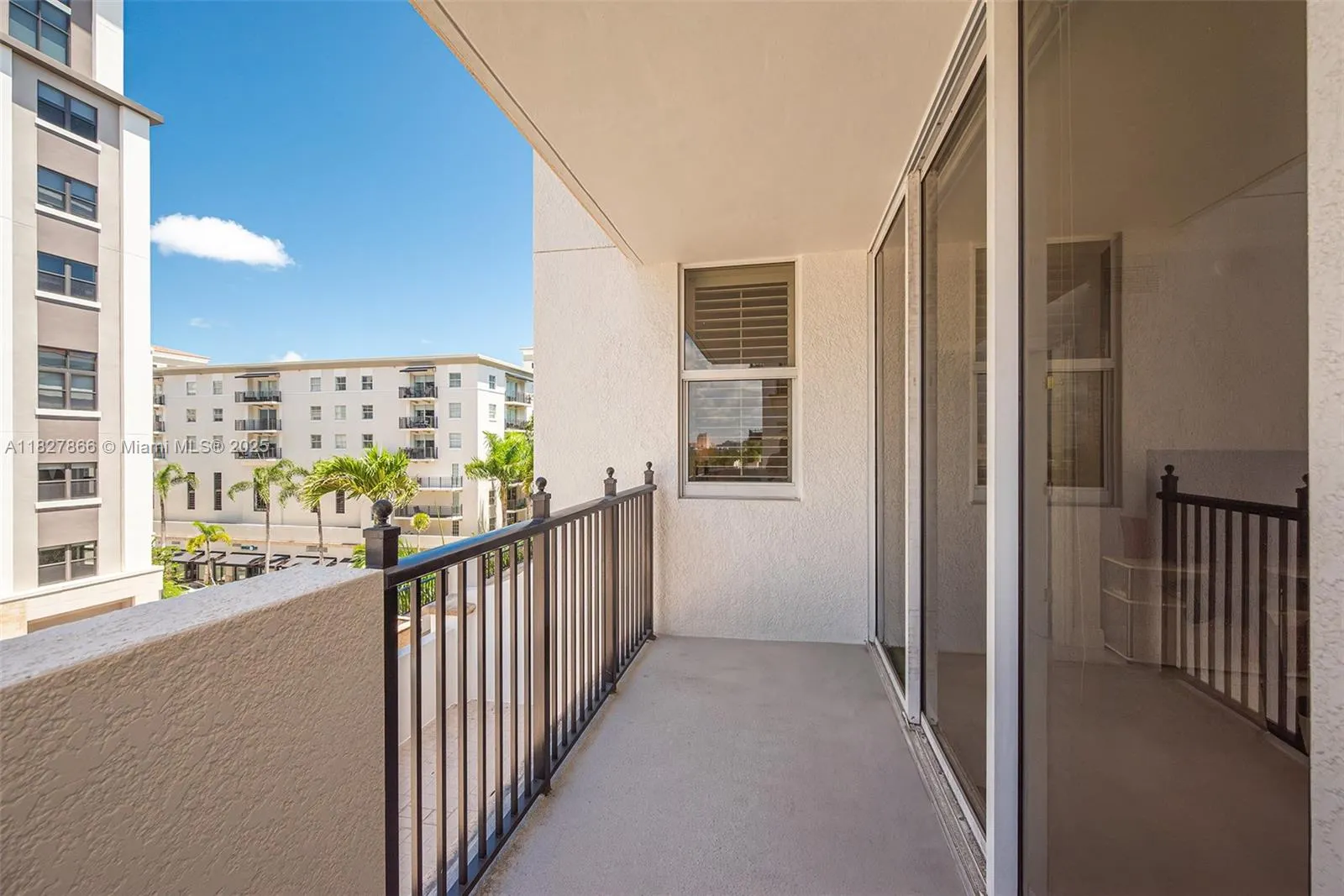 4100 Salzedo St, #515