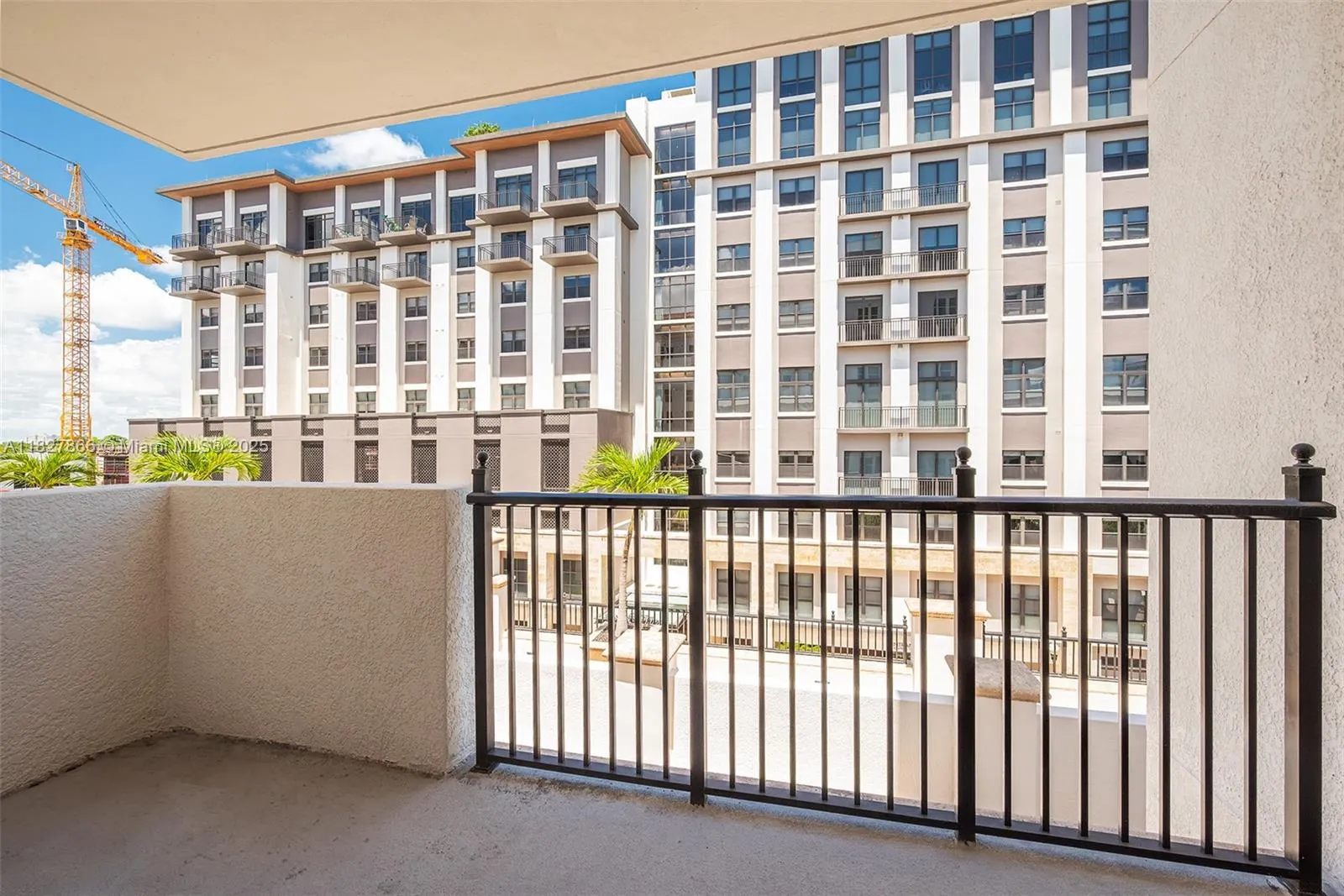 4100 Salzedo St, #515