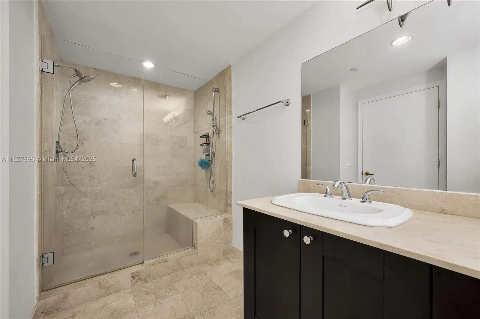 4100 Salzedo St, #515
