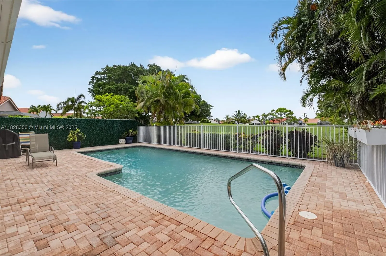 10344 Sunset Bend Dr