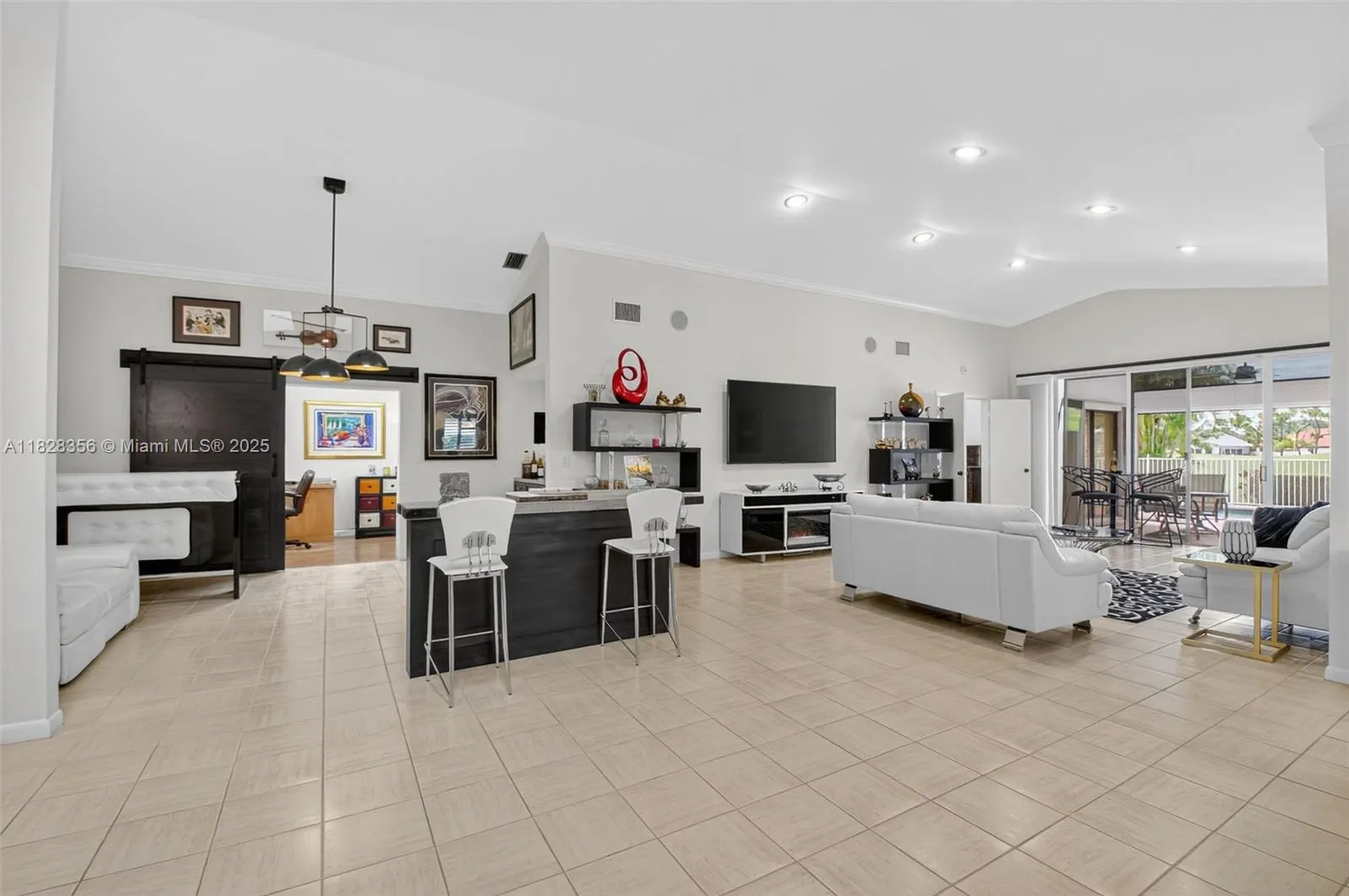 10344 Sunset Bend Dr
