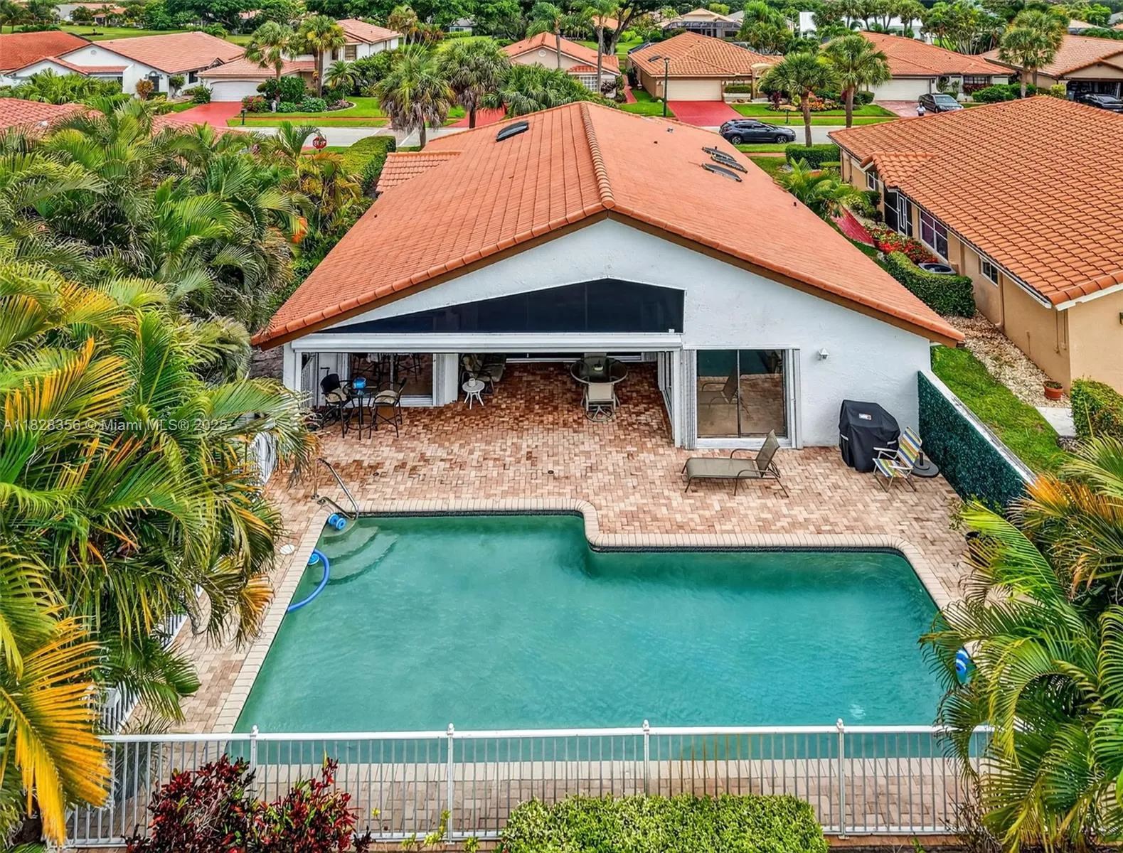 10344 Sunset Bend Dr