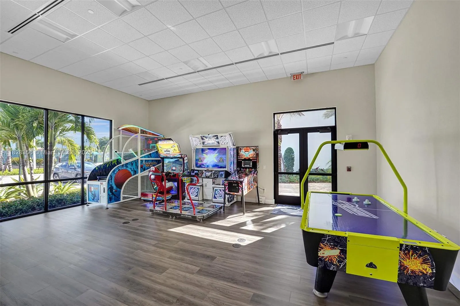 10344 Sunset Bend Dr
