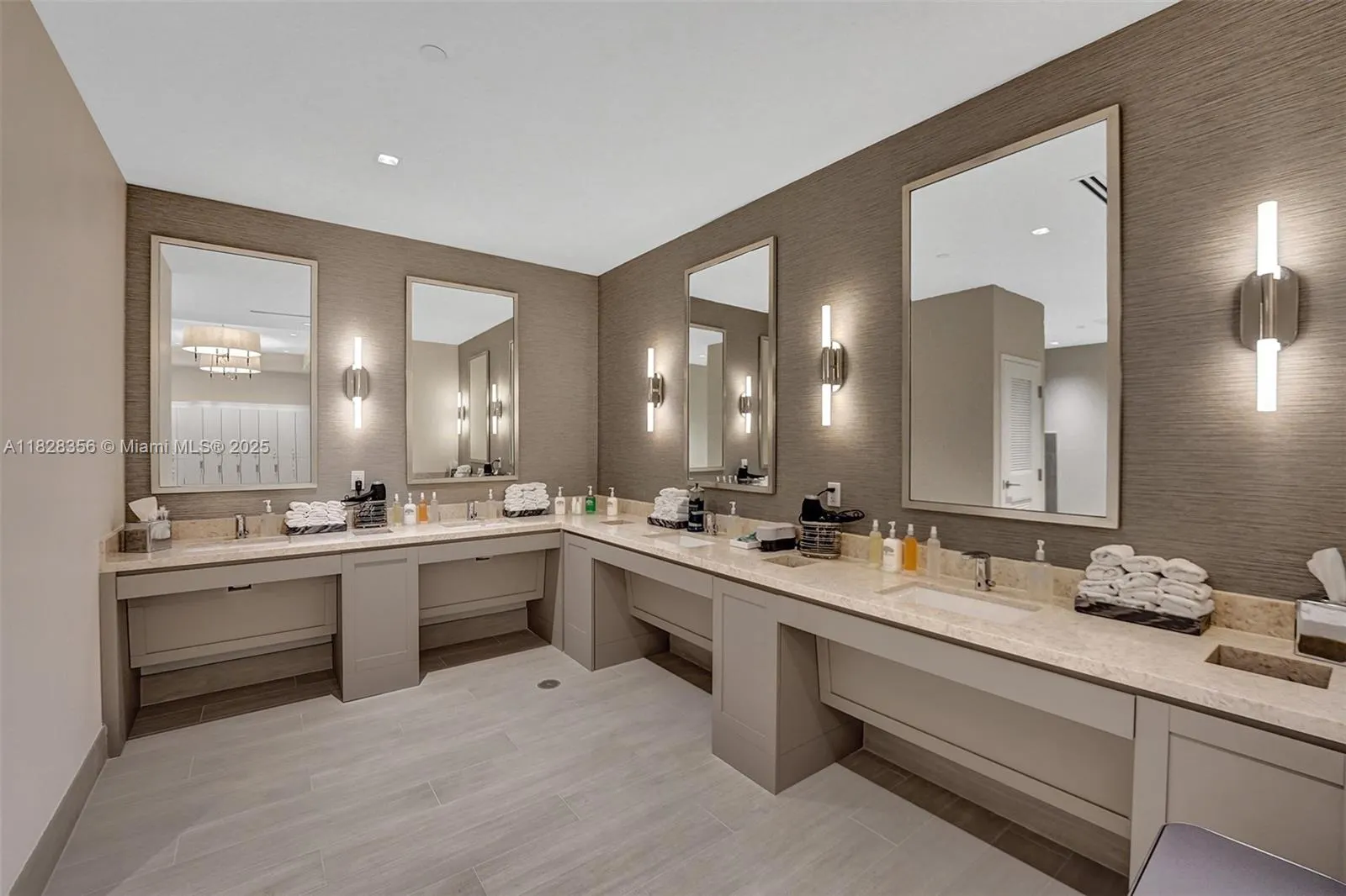 10344 Sunset Bend Dr