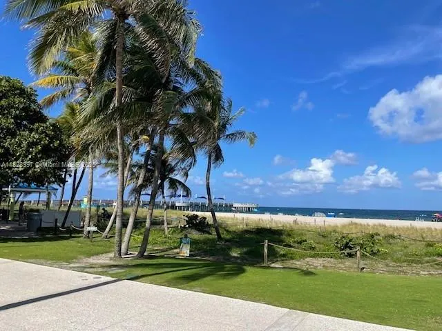 525 N Ocean Blvd, #1017