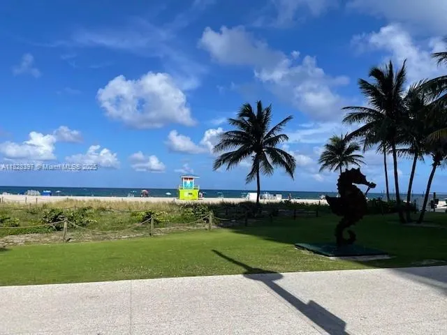 525 N Ocean Blvd, #1017
