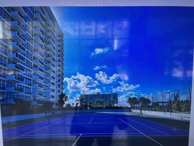 525 N Ocean Blvd, #1017