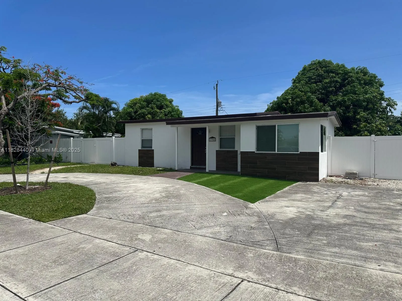 1754 NE 48th Ct