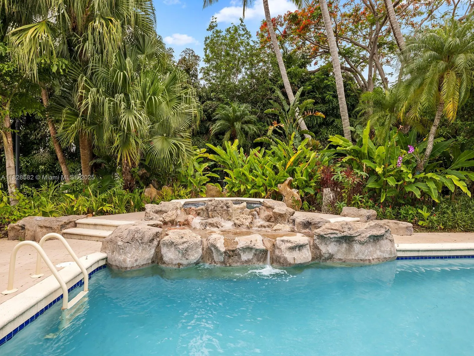 6005 SW 135th Ter