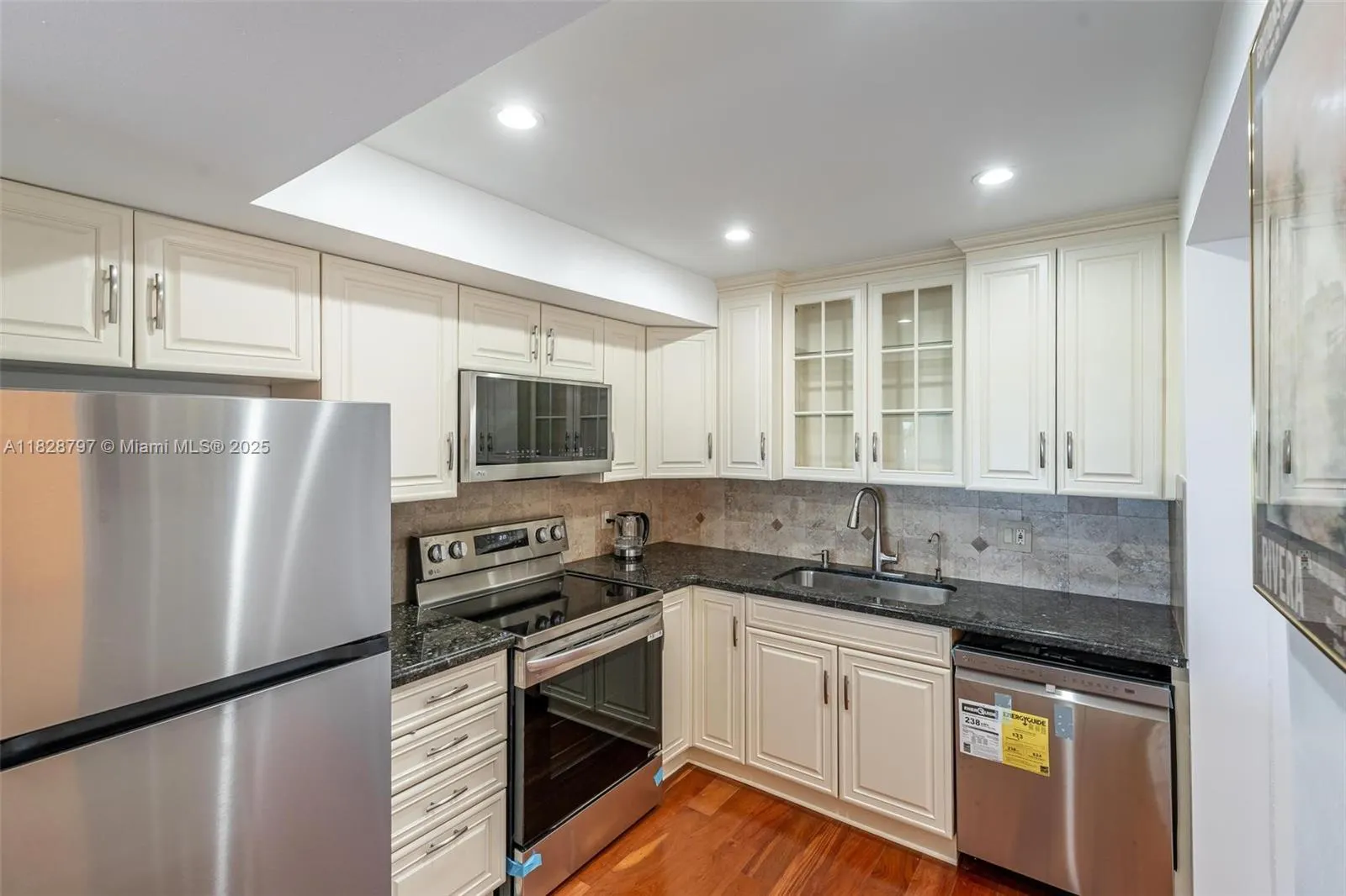 1839 Middle River Dr, #501