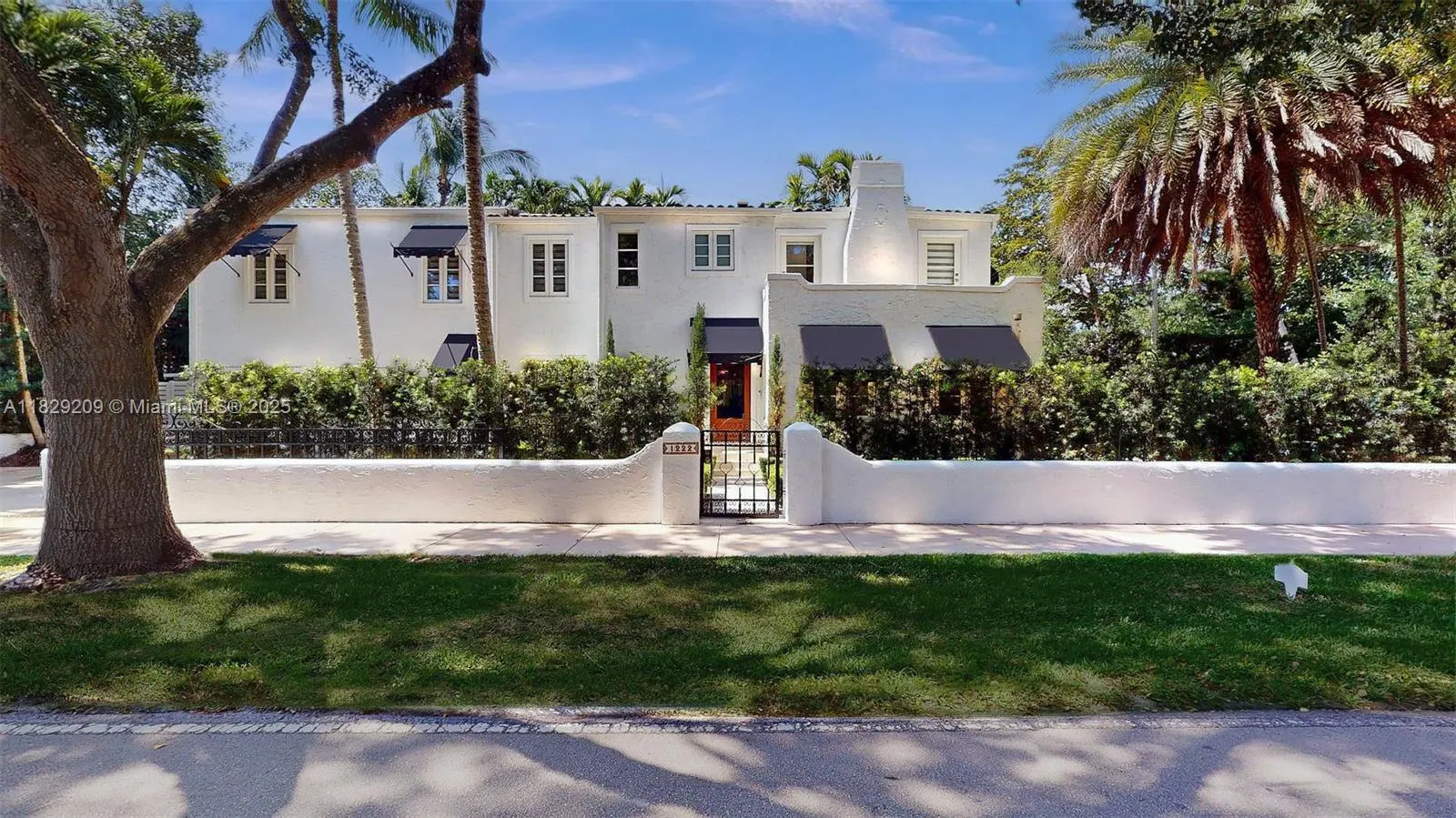 1222 Cortez St