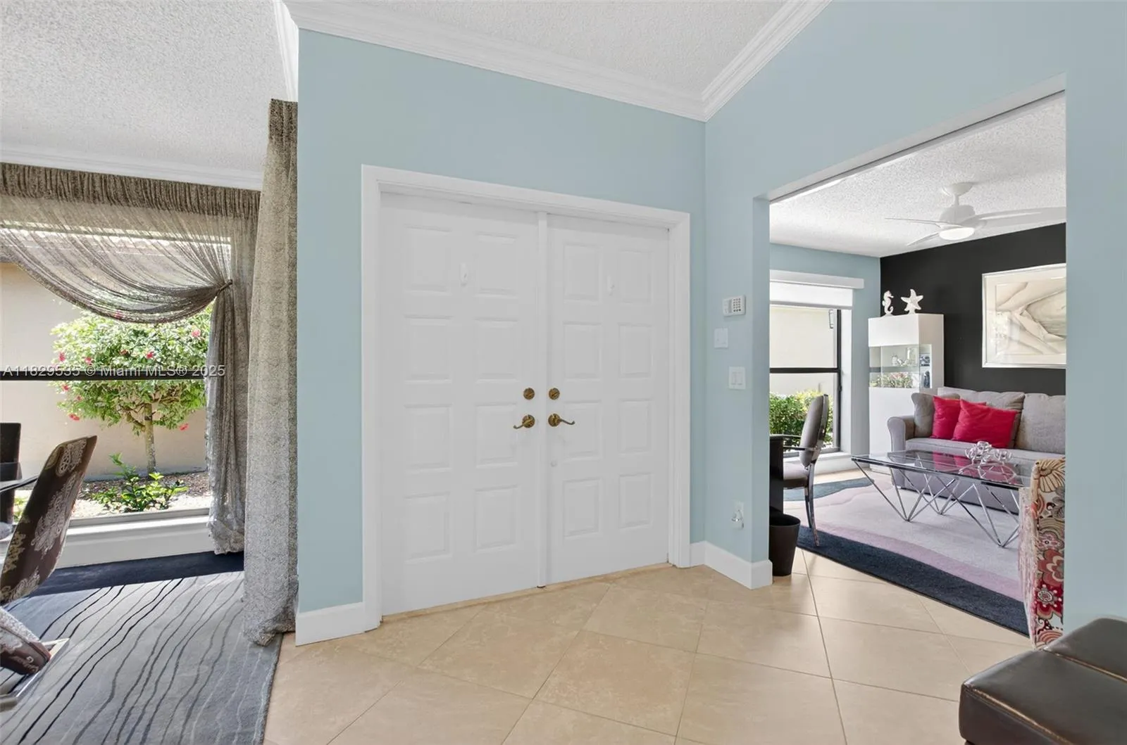 21387 Bridge View Dr
