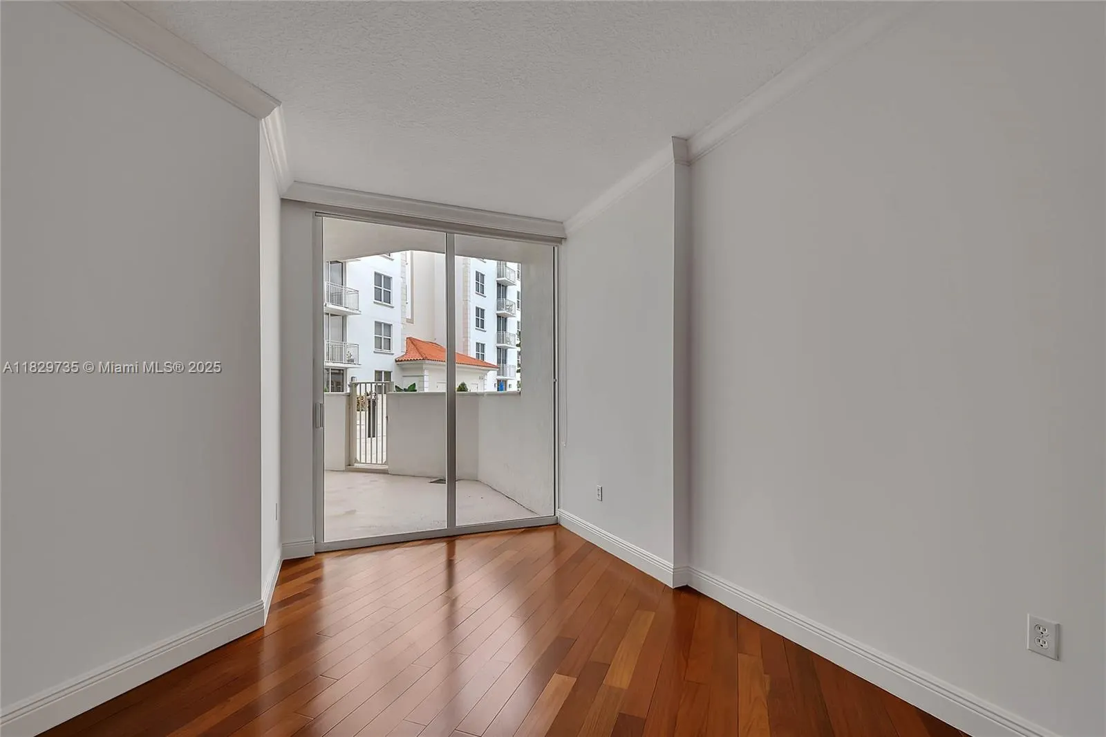 2030 S Douglas Rd, #417