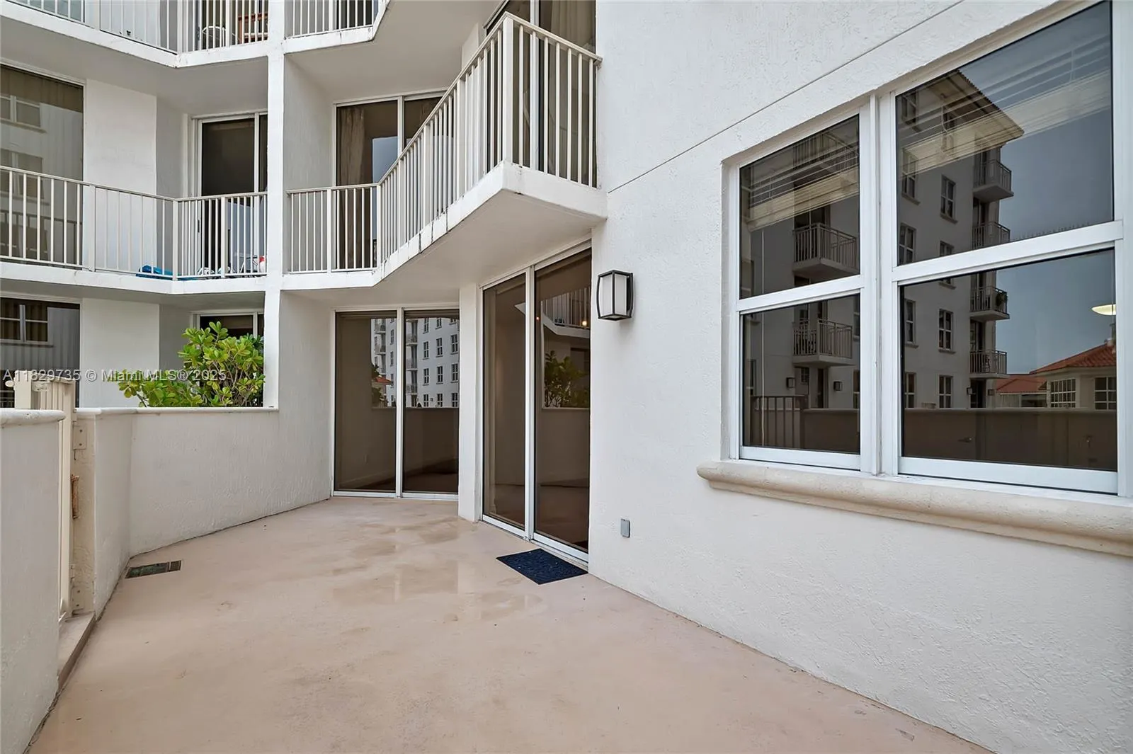 2030 S Douglas Rd, #417