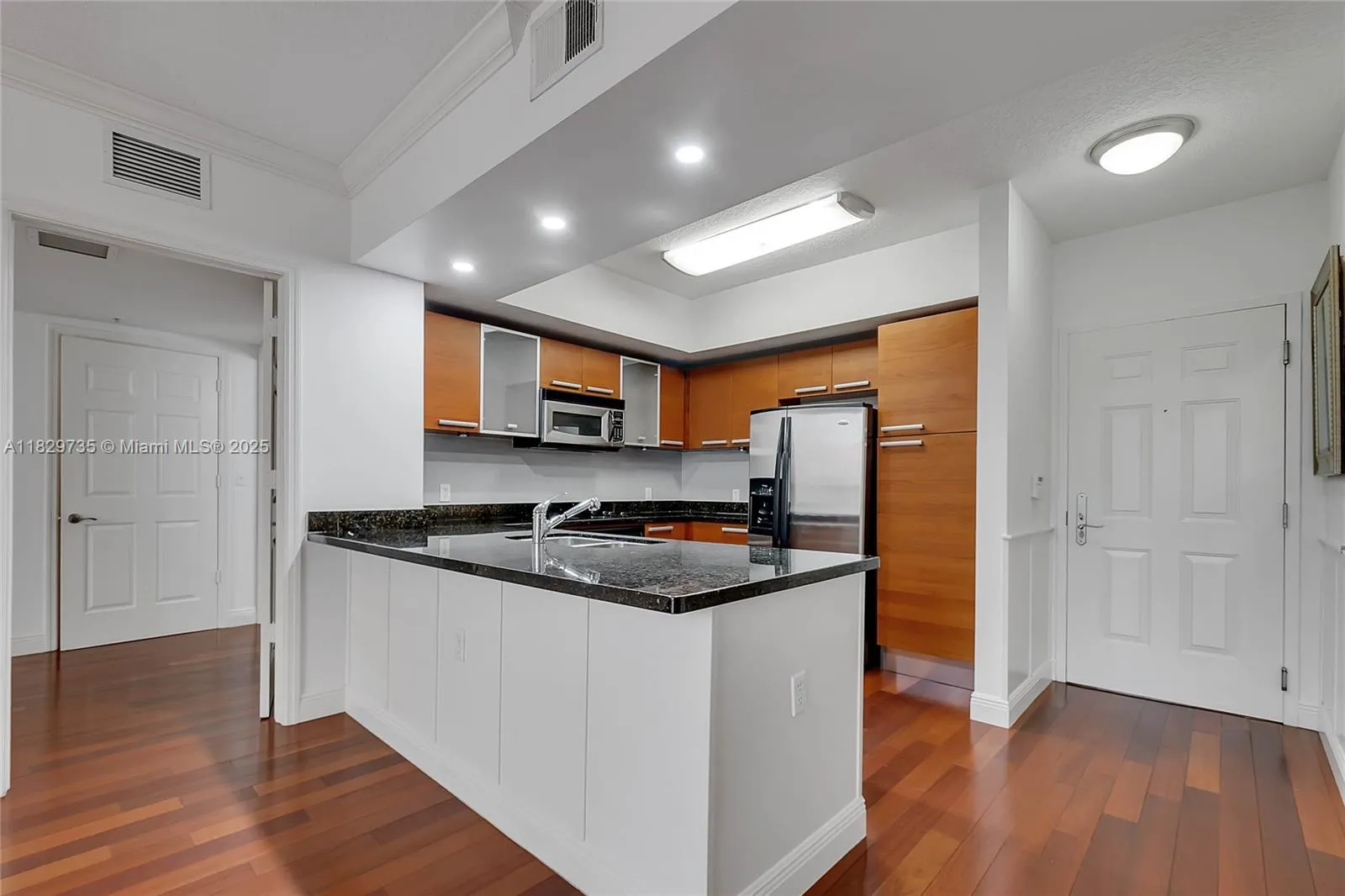 2030 S Douglas Rd, #417