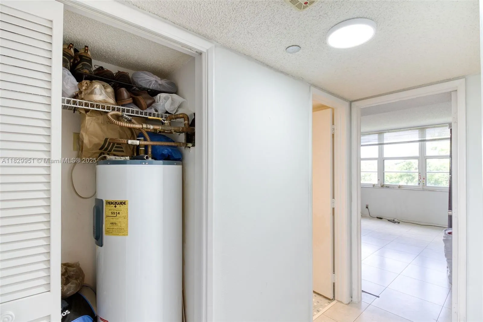 4015 W Palm Aire Dr, #506