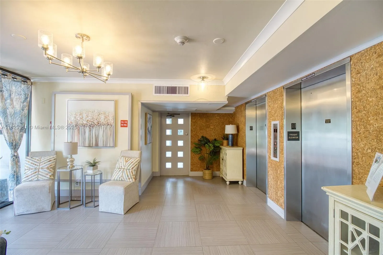 4015 W Palm Aire Dr, #506