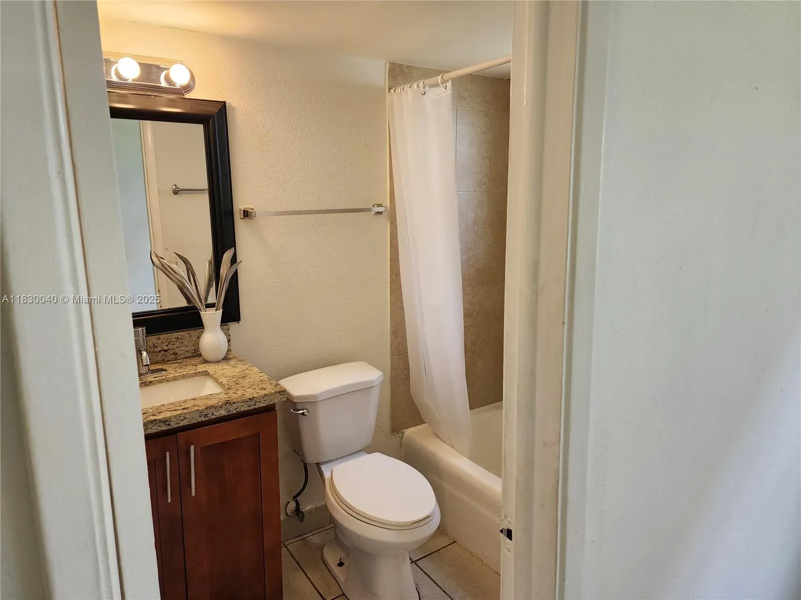 241 SE 9th Ave, #103