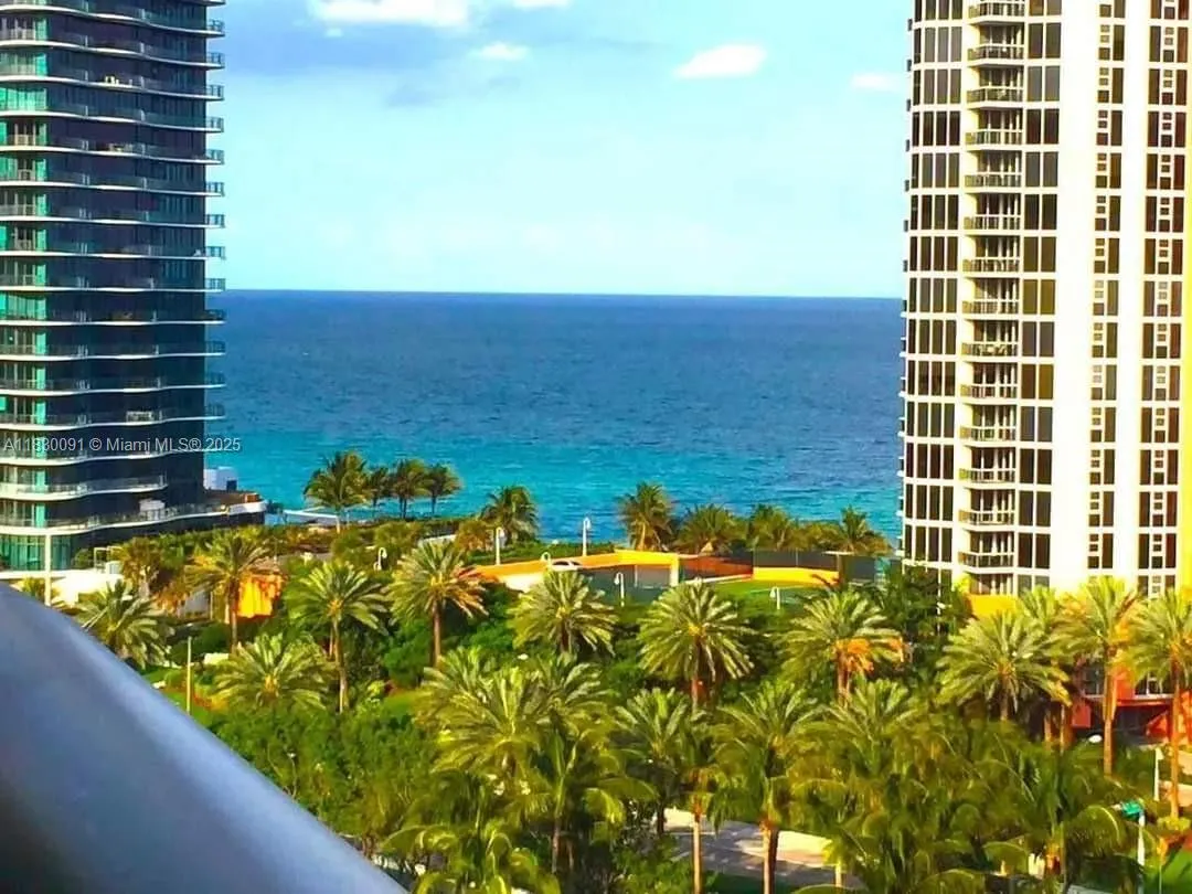 19370 Collins Ave, #607