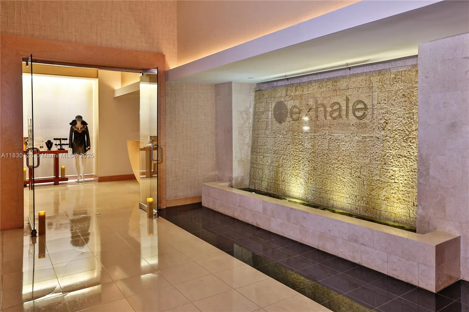 10295 Collins Ave, #1114