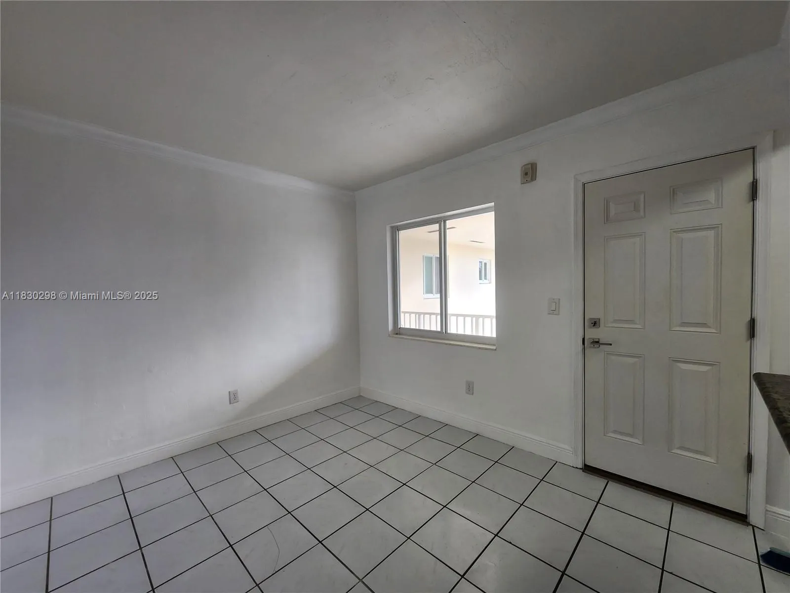 1014 Salzedo St, #304