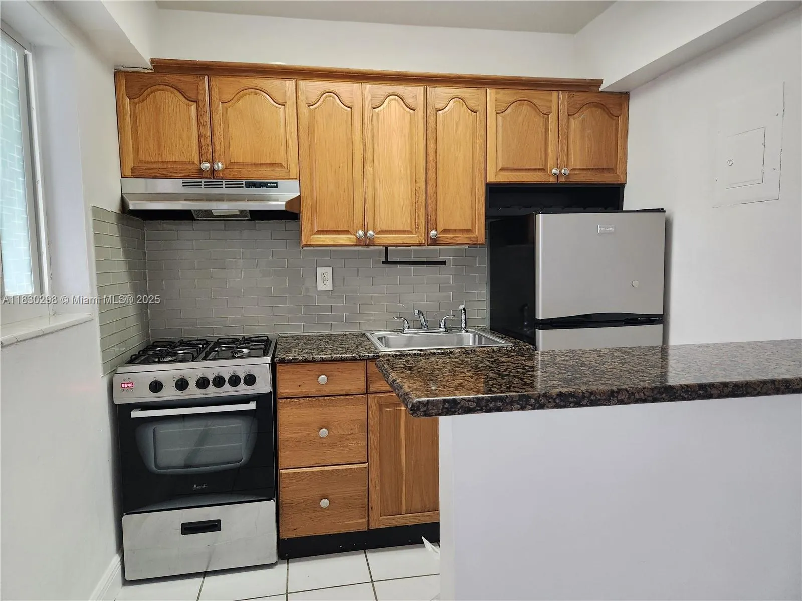 1014 Salzedo St, #304